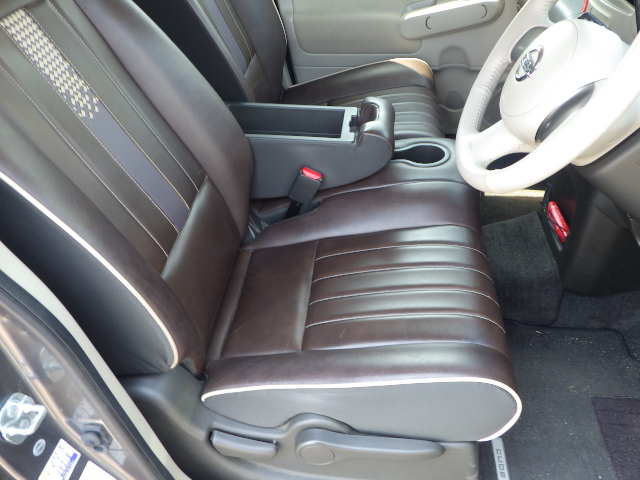 Nissan Cube photo 7